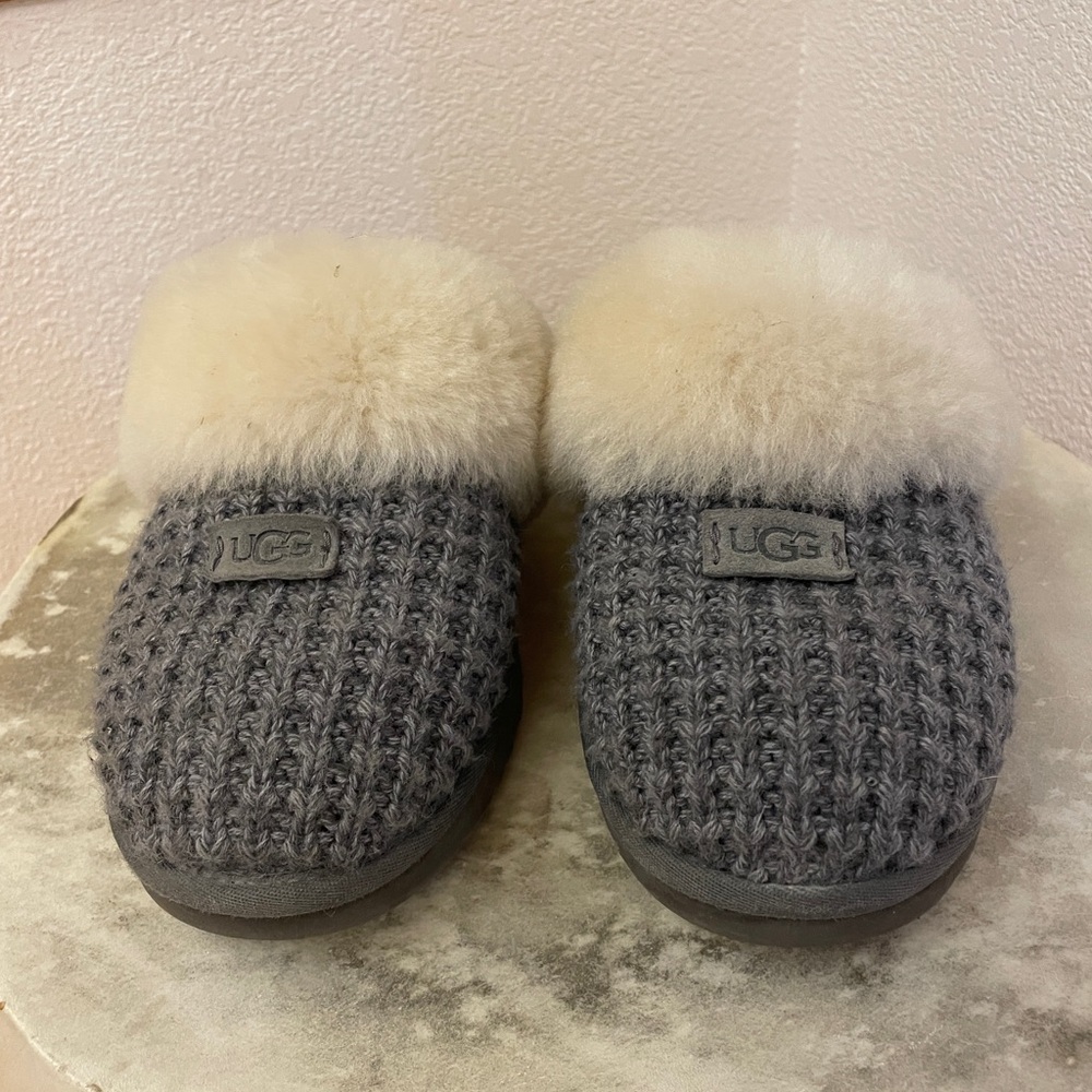 Ugg Slipper, Grey Fleece Lined, 8